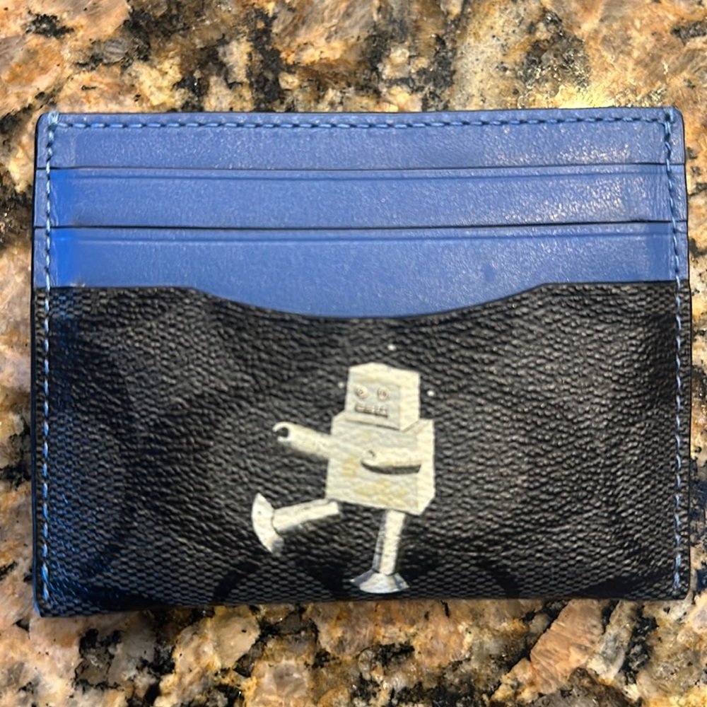 Coach id wallet
